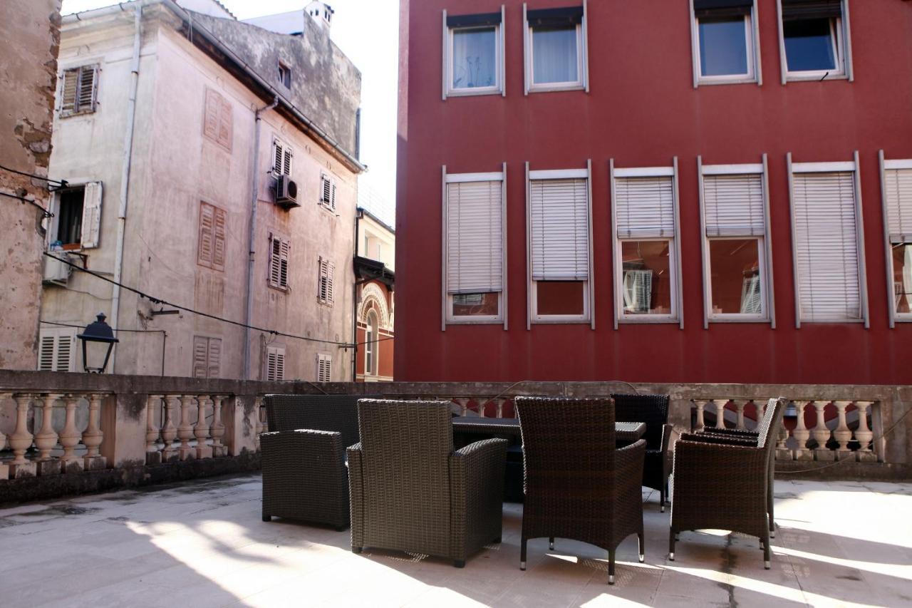 Spacious Piran Central Apartment For 5 Pax Bg Exterior photo